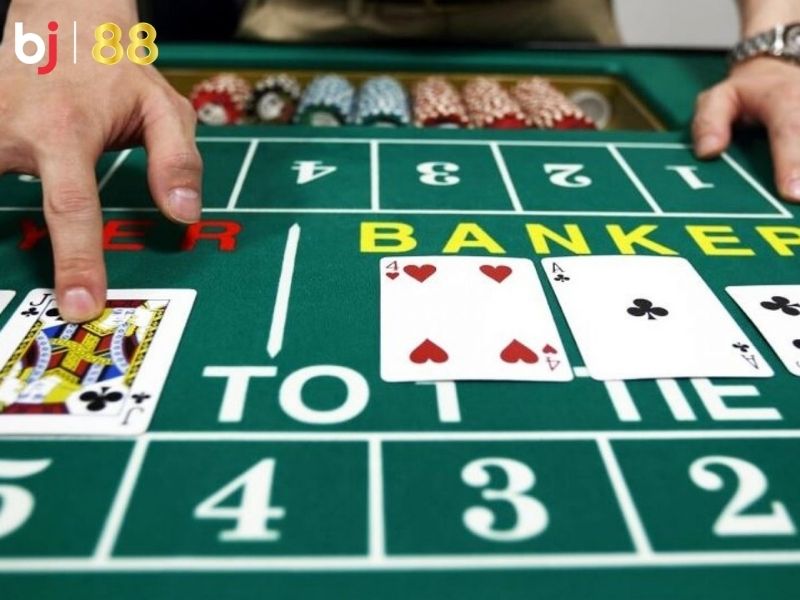 Nắm rõ quy luật rút bài Baccarat đối với Banker Nắm rõ quy luật rút bài Baccarat đối với Banker